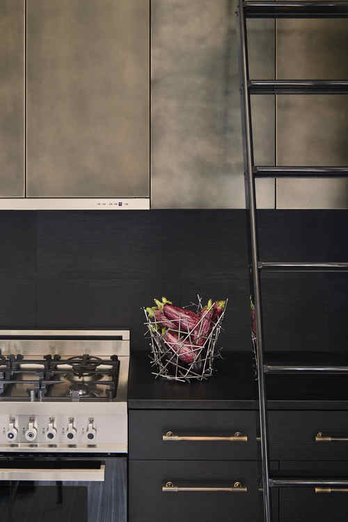 Black & Metal Contemporary Kitchen Cabinets 
