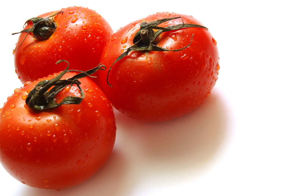 Fresh Wet Tomatoes 